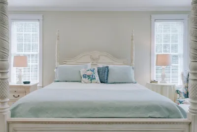 King size mattress bed