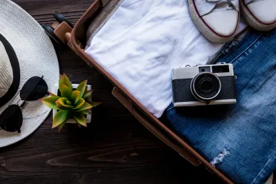 Tips to sleep better on vacation